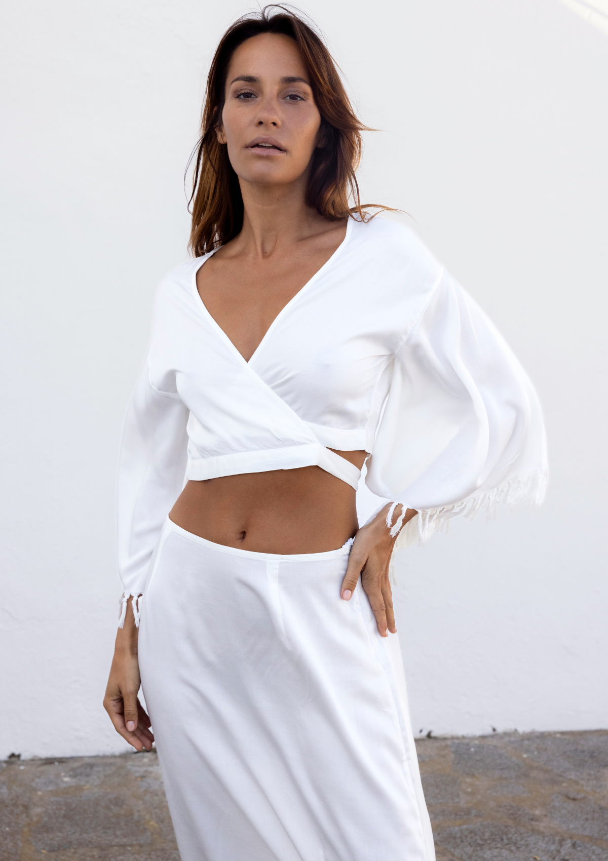 KIMONO-WICKELOBERTEIL MIT FRANSSEN - WEISS