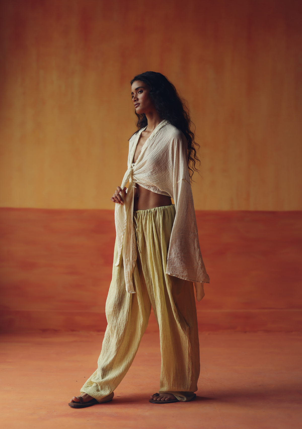 beige