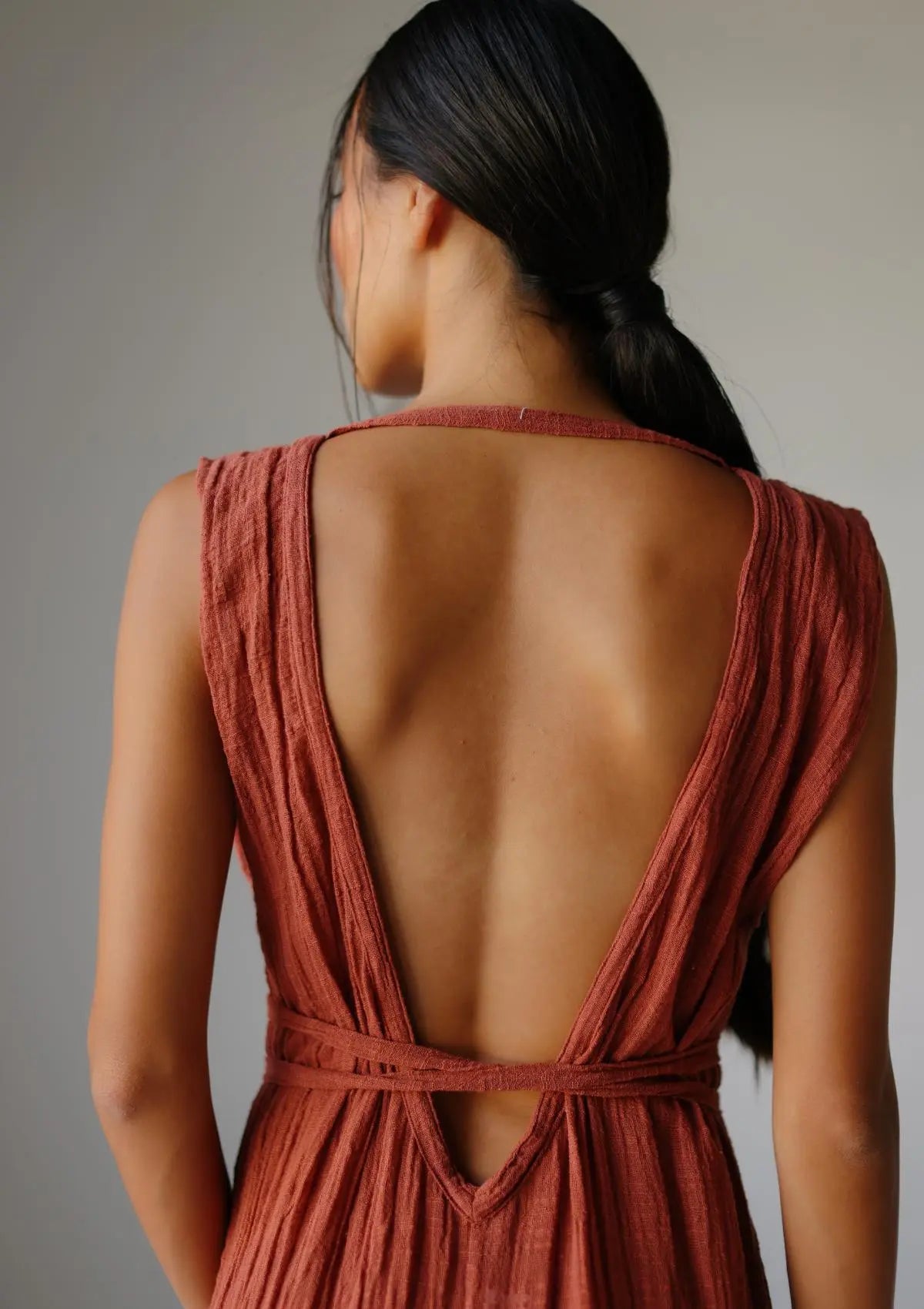 MONO ARES - ARCILLA COCIDA