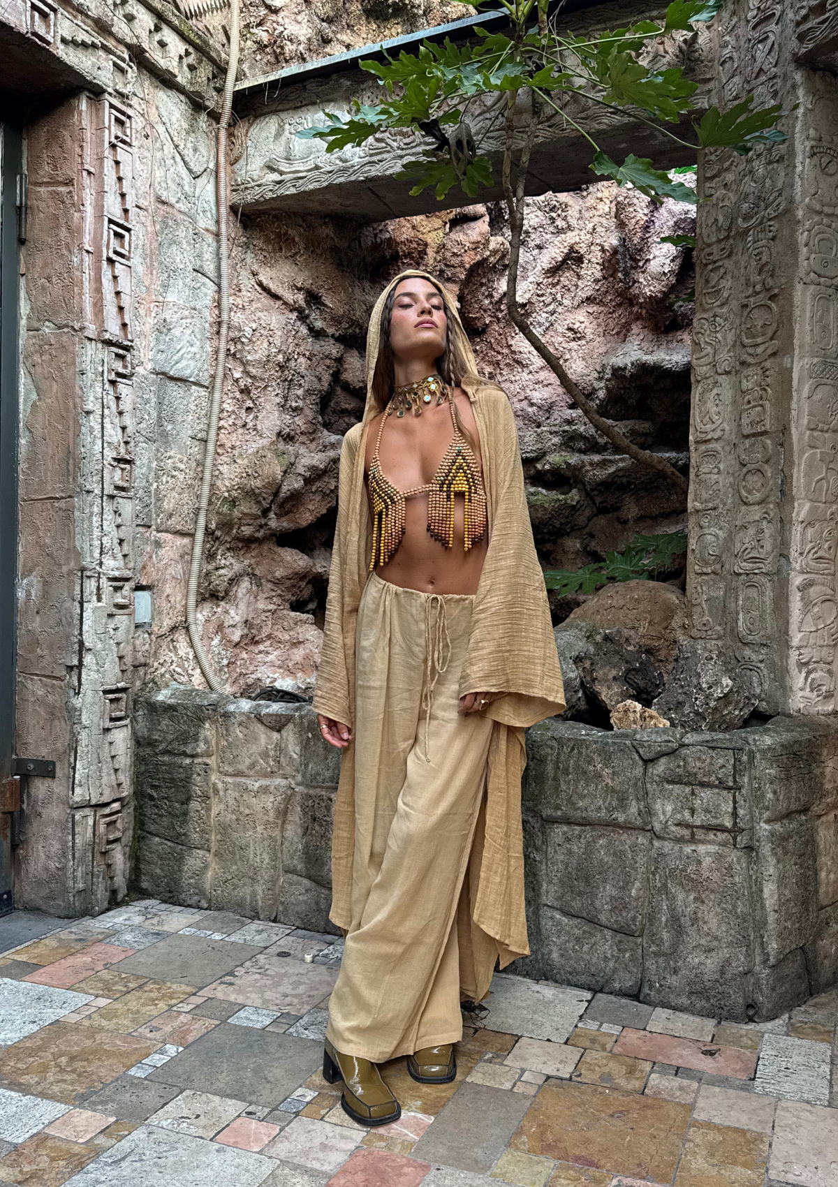 CAPA CON CAPUCHA RHEA - MANGO MOJITO