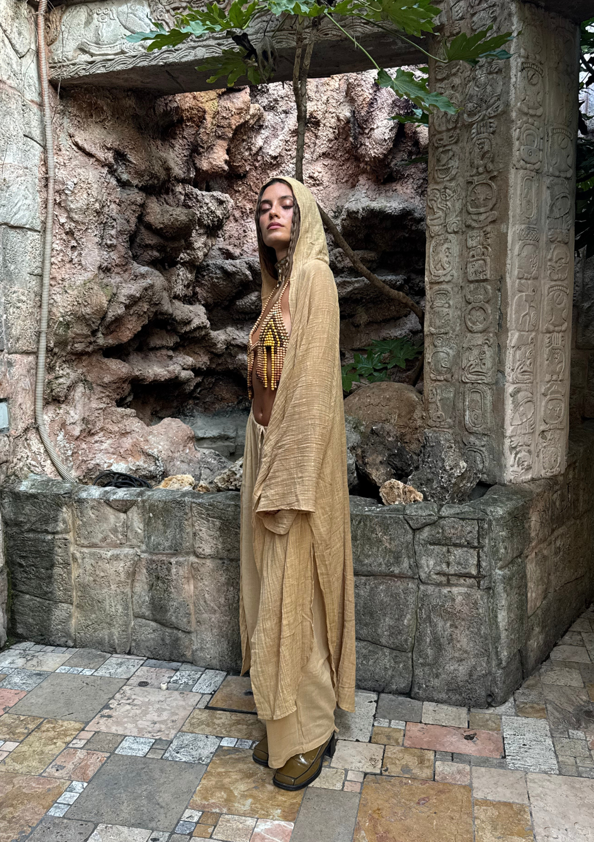 CAPA CON CAPUCHA RHEA - MANGO MOJITO