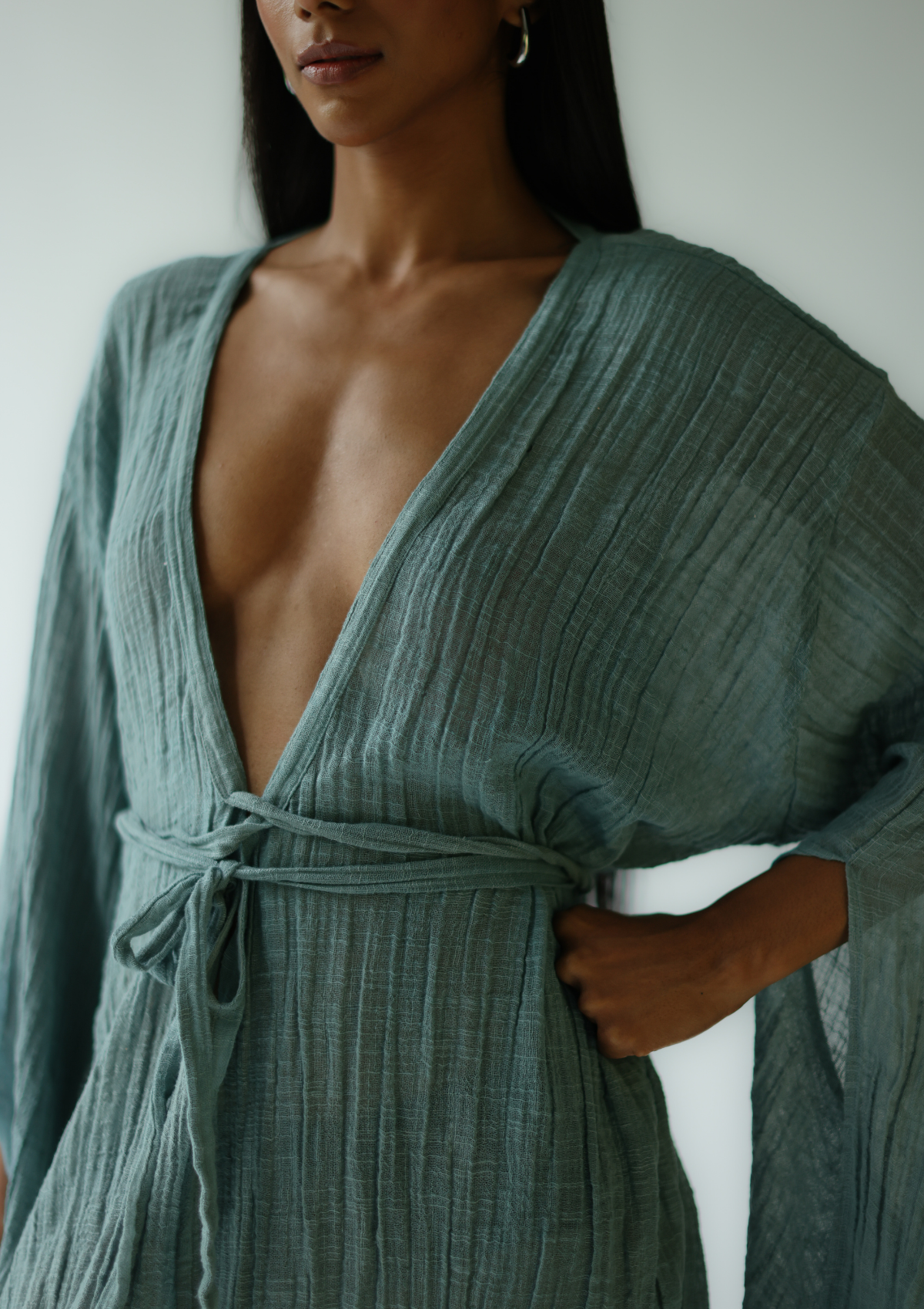 VESTIDO KAFTÁN SIA - AZUL PLATEADO