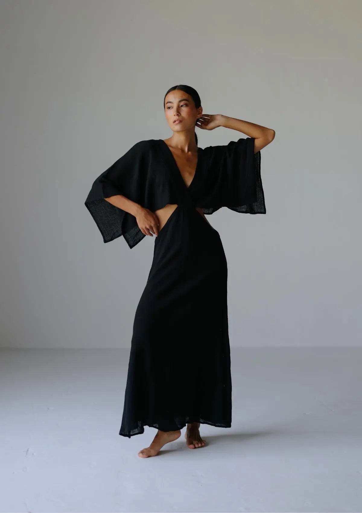 AURORA BLACK MAXI DRESS