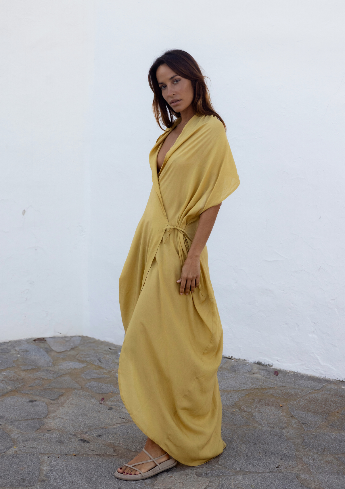 HOOD KAFTAN- BEIGE TAN