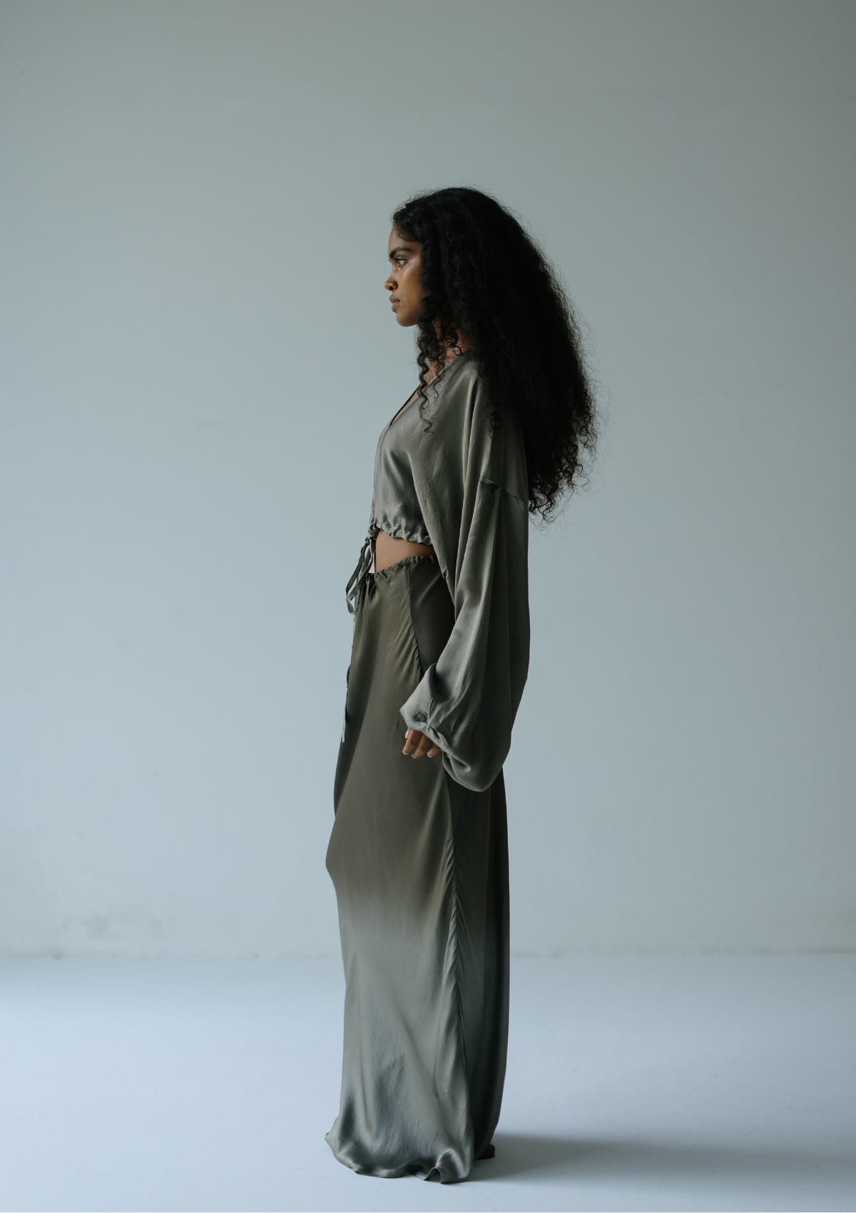 BELIZ TOP- TEA LEAF TO VETIVER