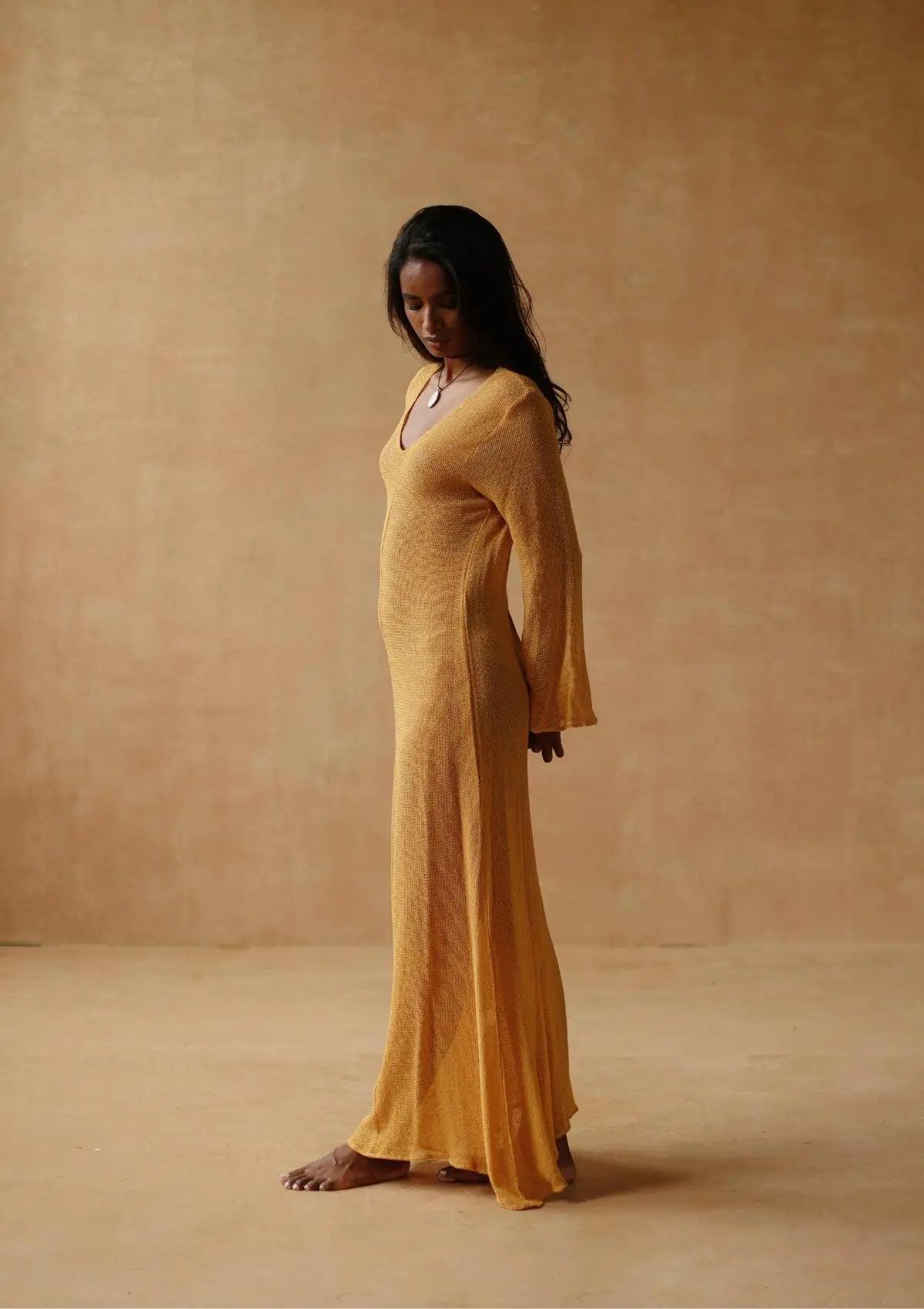HALLIE MAXIKLEID - GOLDENE APRIKOSE