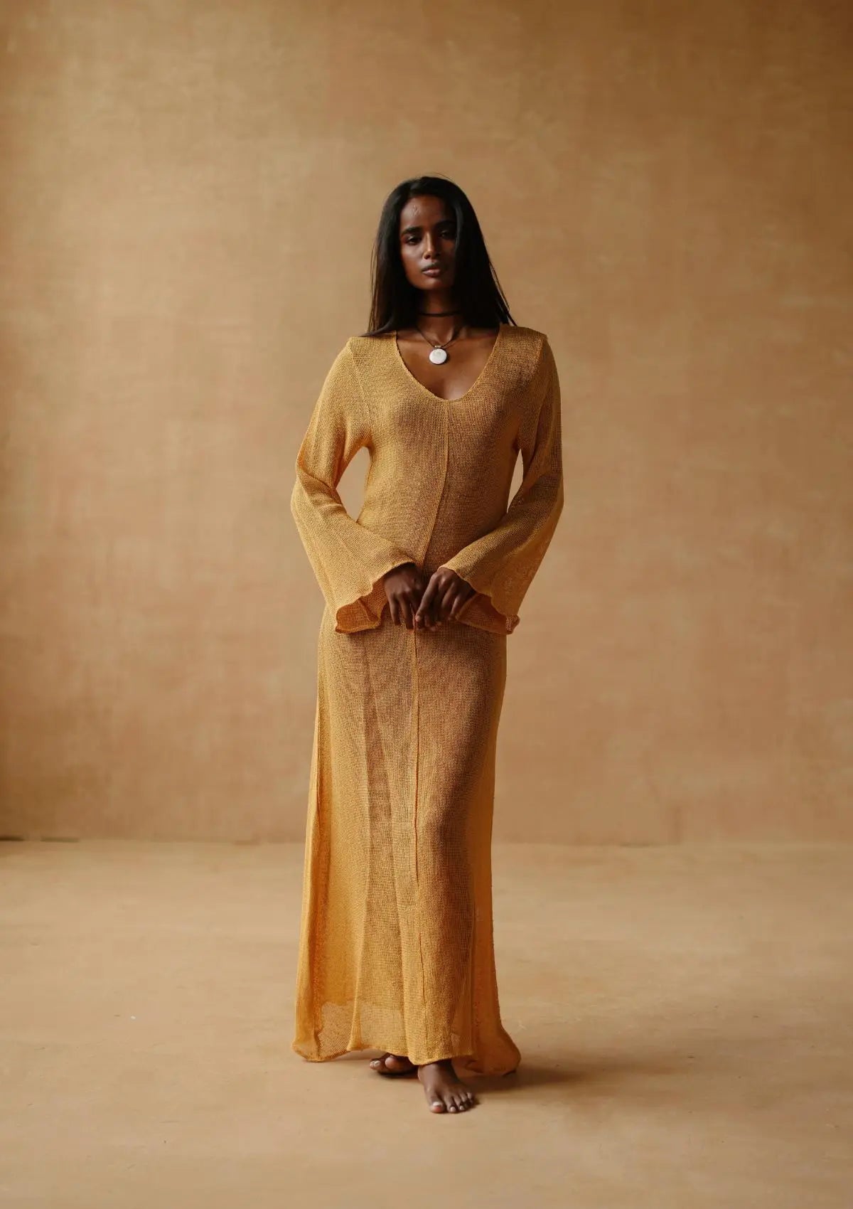 HALLIE MAXIKLEID - GOLDENE APRIKOSE