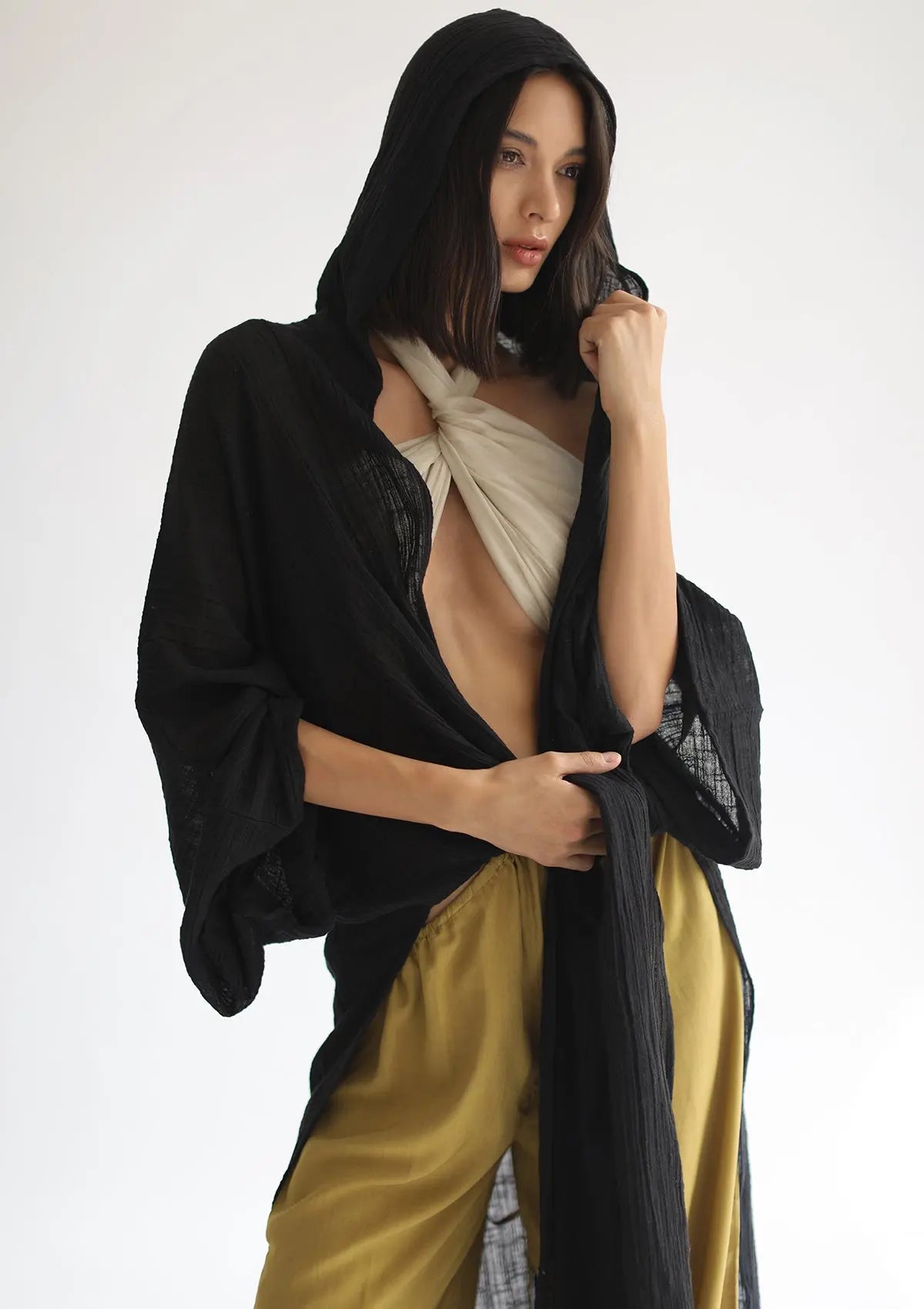 RHEA HOODED CAPE - BLACK - Studio Tia