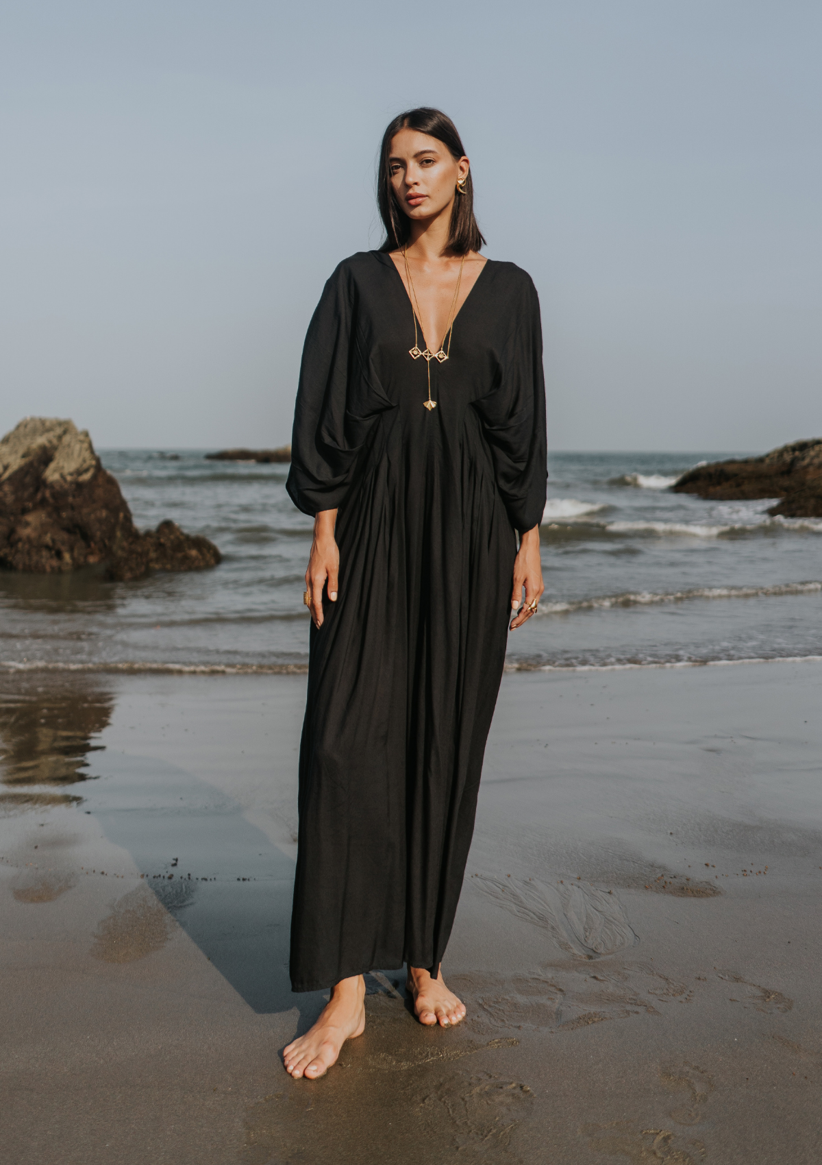 VESTIDO PLISADO RAY - NEGRO