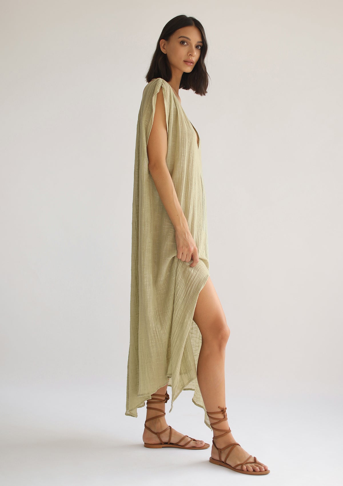 CAFTÁN ARES - PISTACHO