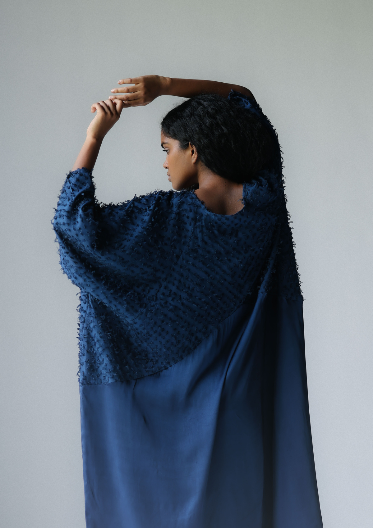 TIRA KAFTAN