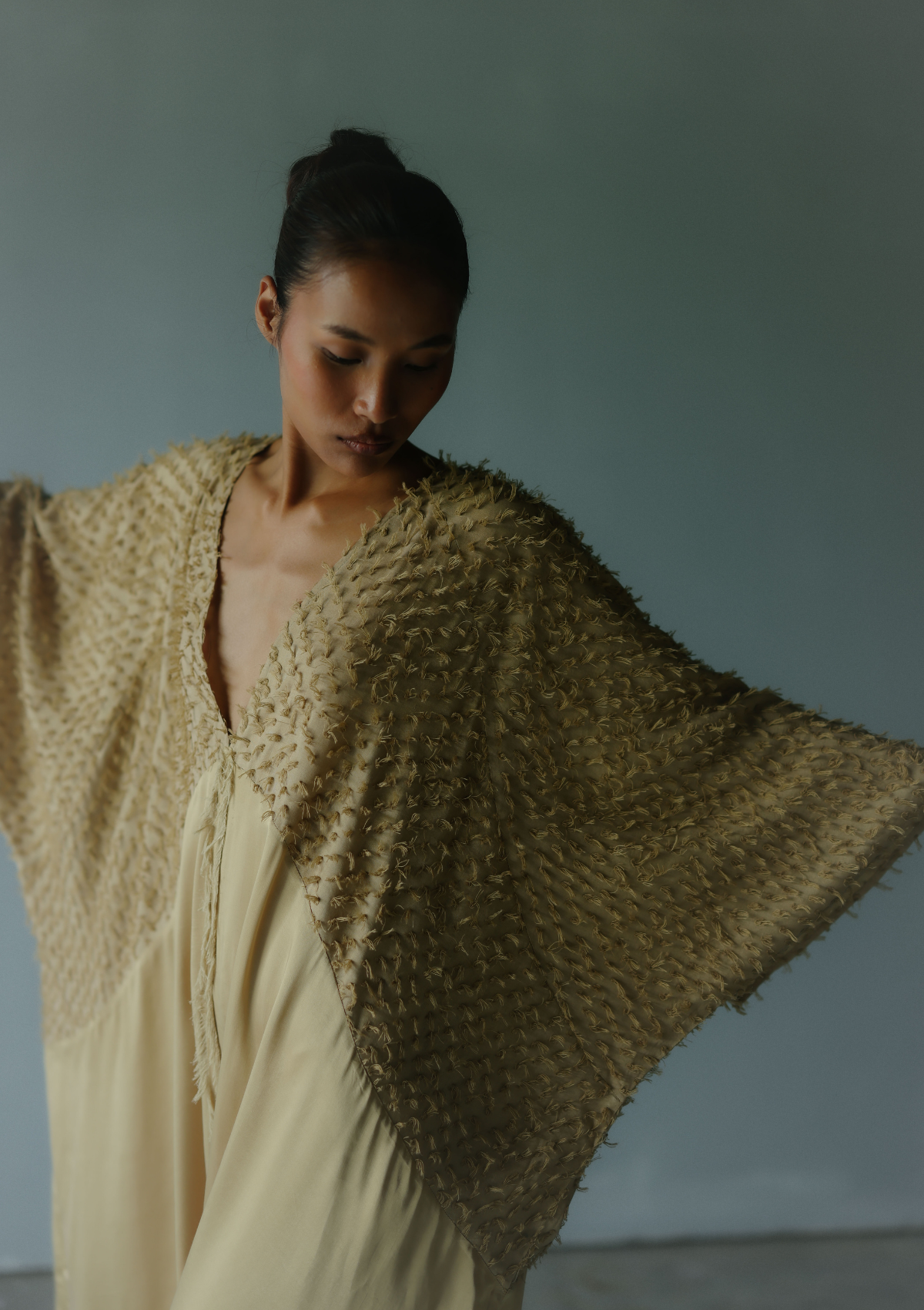 TIRA KAFTAN