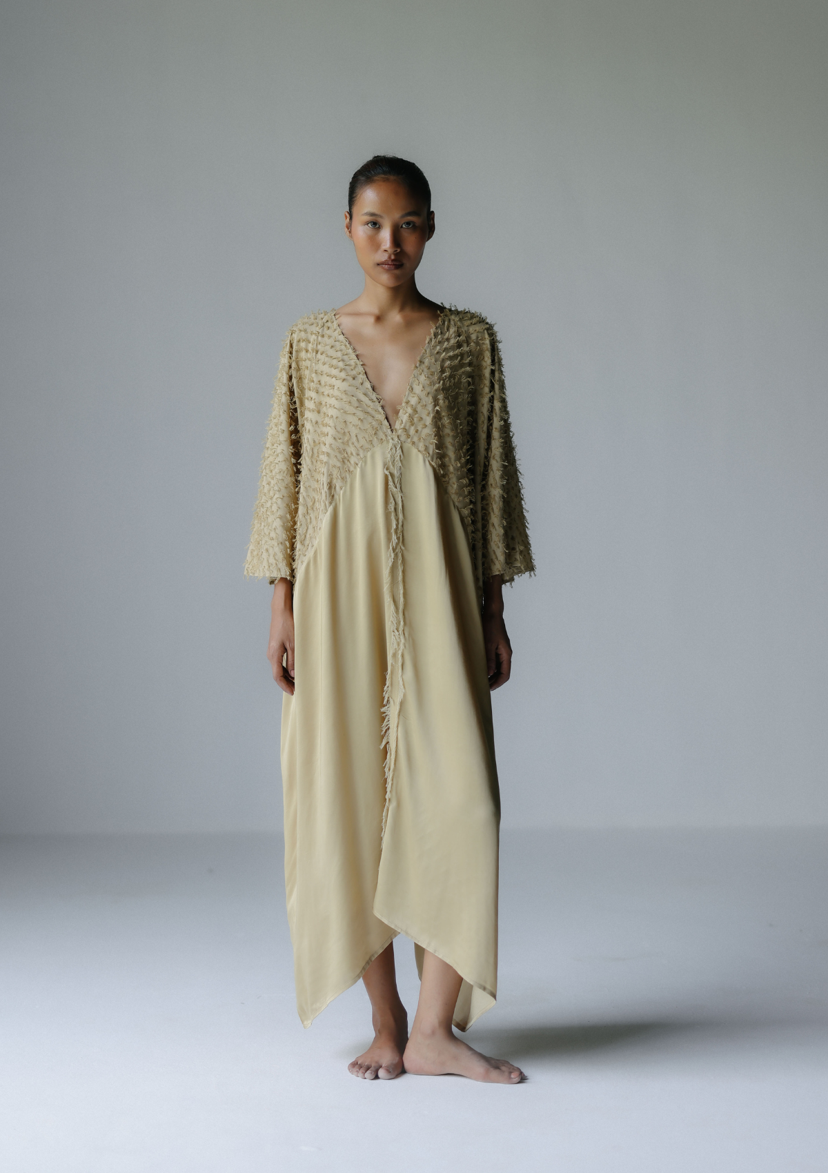 TIRA KAFTAN