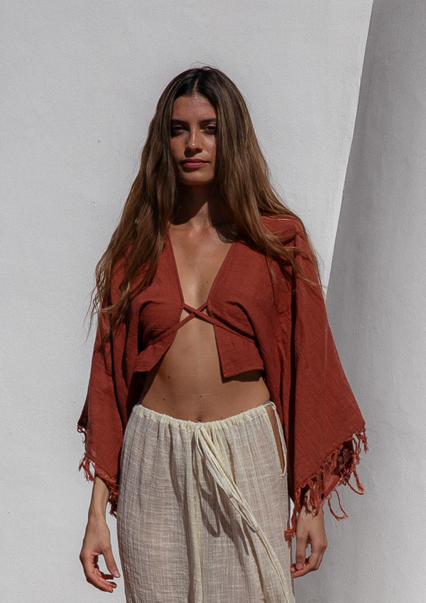 SOLEIA TOP- BAKED CLAY