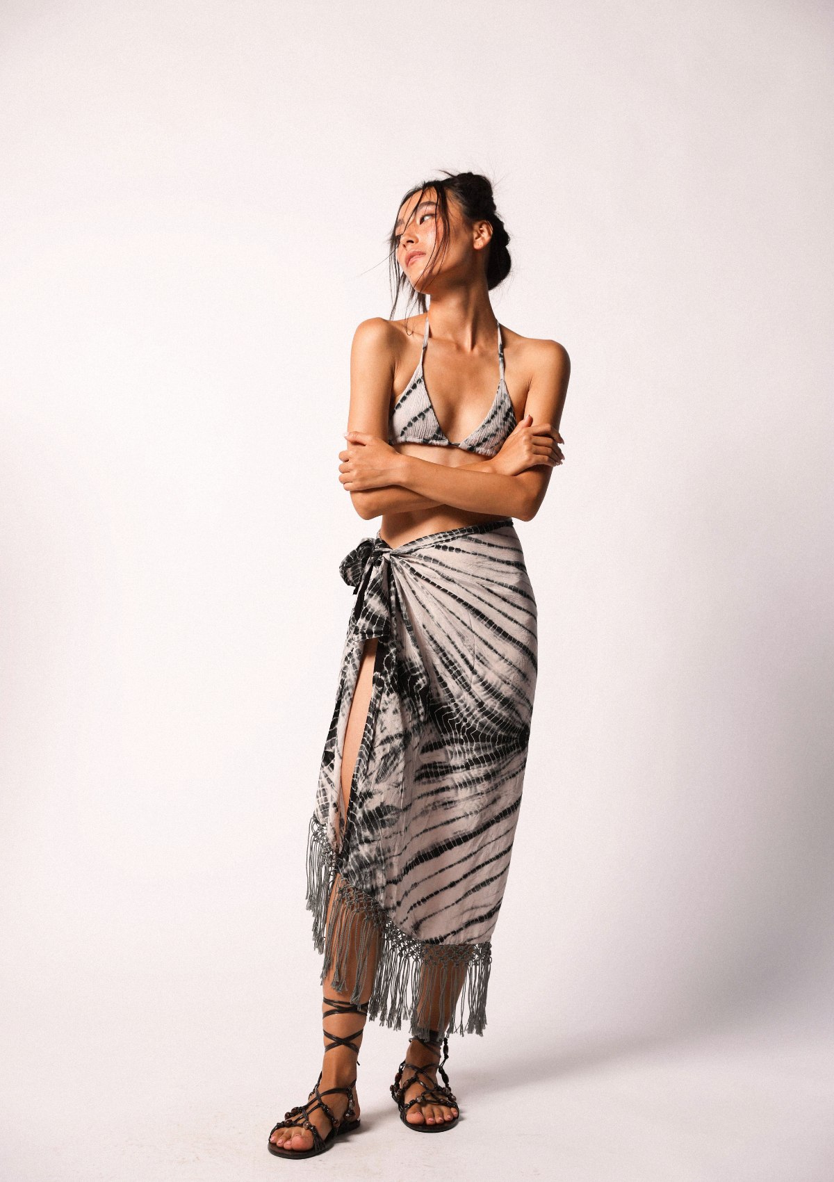 MAYA SARONG - ZEBRA SHIBORI TIE DYE OYSTER PEARL