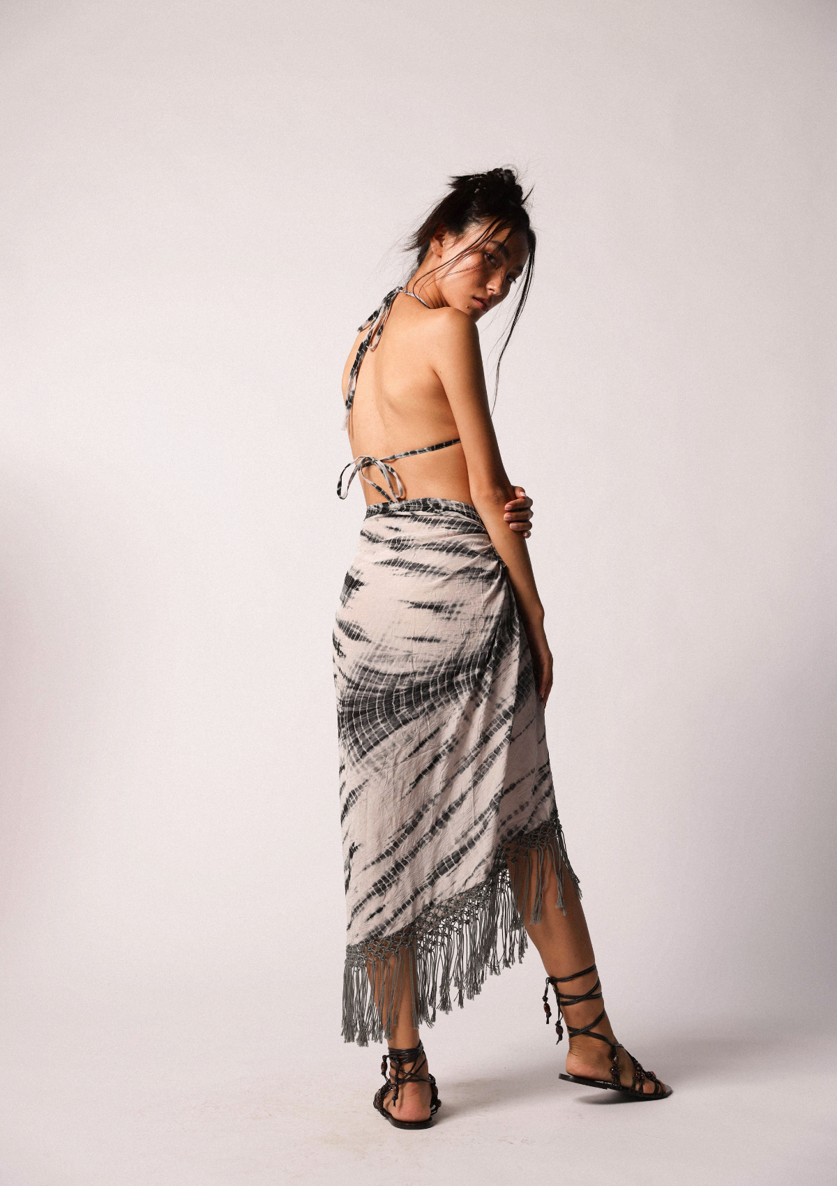 MAYA SARONG - ZEBRA SHIBORI TIE DYE OYSTER PEARL
