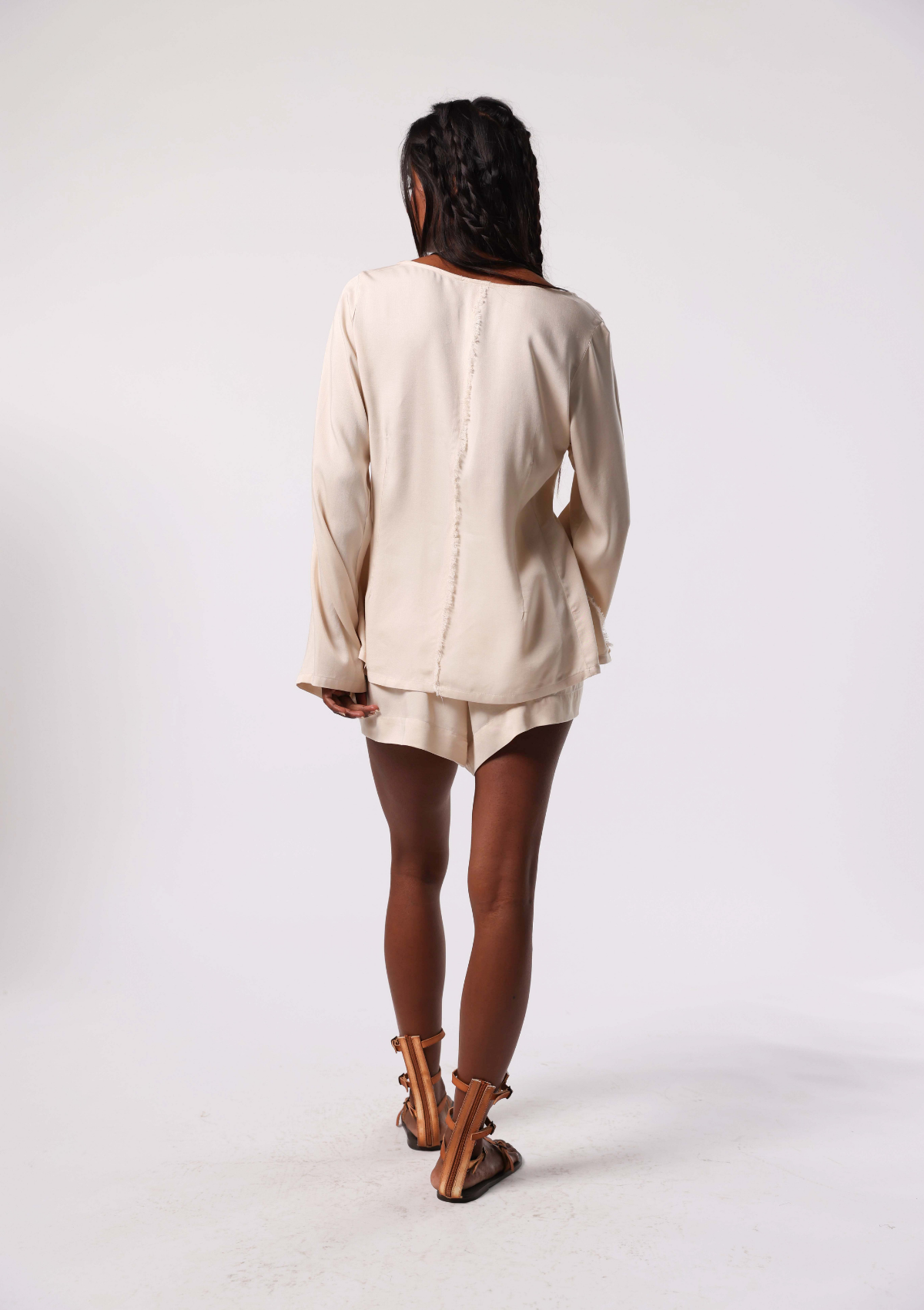 DEJA SHORTS - UNDYED KORA