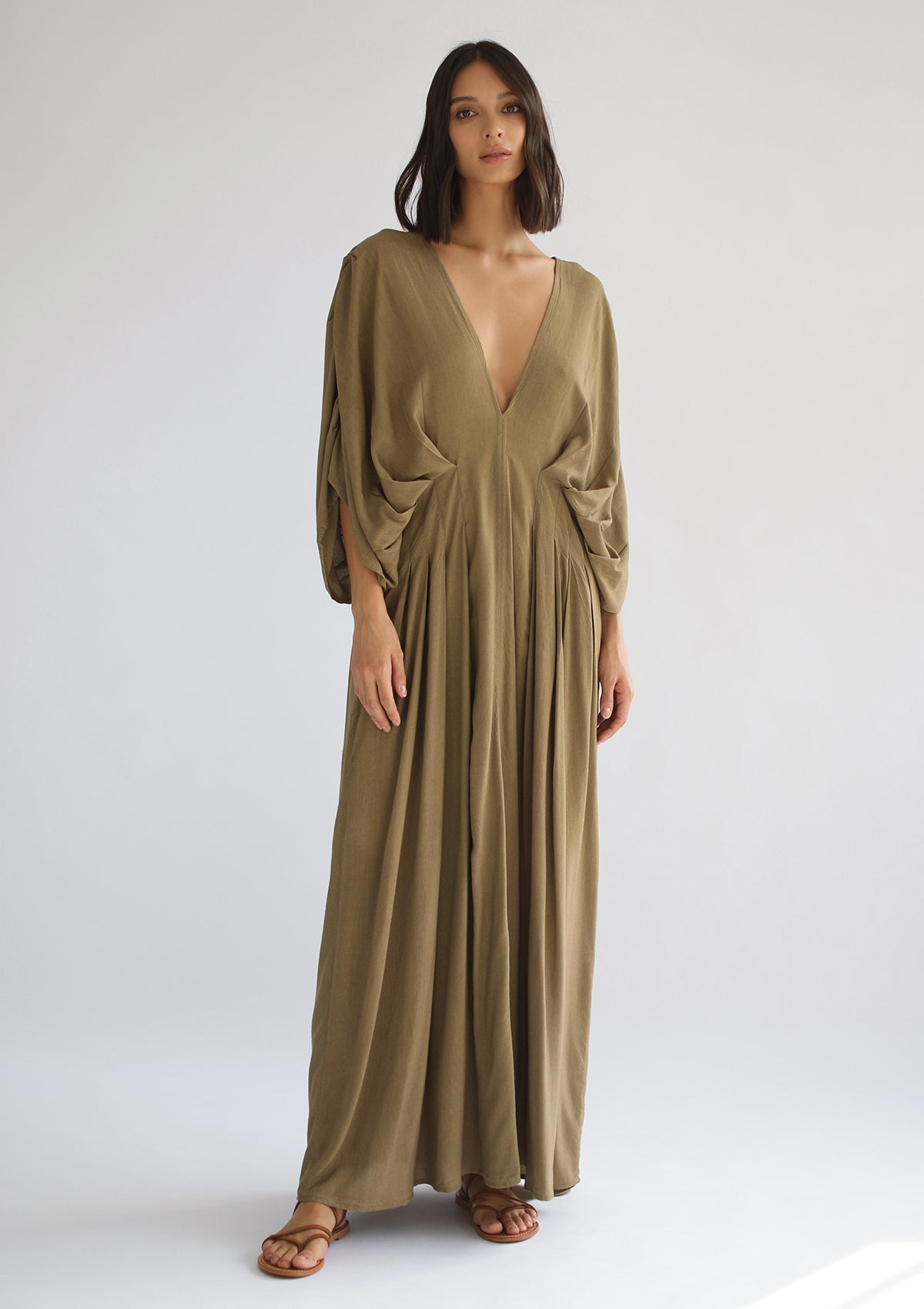 RAY PLISSEE-KLEID - OLIV